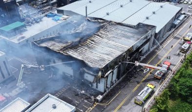 Güney Kore’deki fabrika yangınında ihlal iddiasıyla 3 kişi tutuklandı