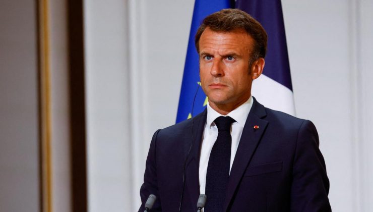 Fransız Başkanı Macron, ağustos ortasına kadar hükümet kurulmayacağını duyurdu