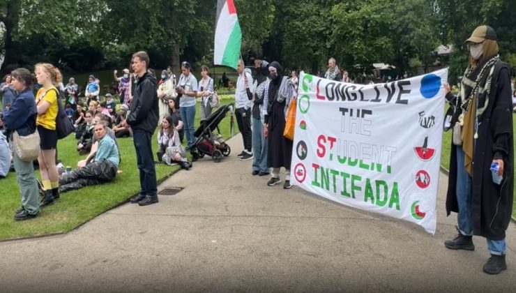 Oxford Circus’ta Filistin Protestosu Nedeniyle Trafik Kesildi