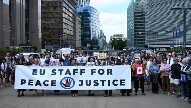 AB personeli Gazze politikasını eleştirdi: Protesto eylemi yapıldı