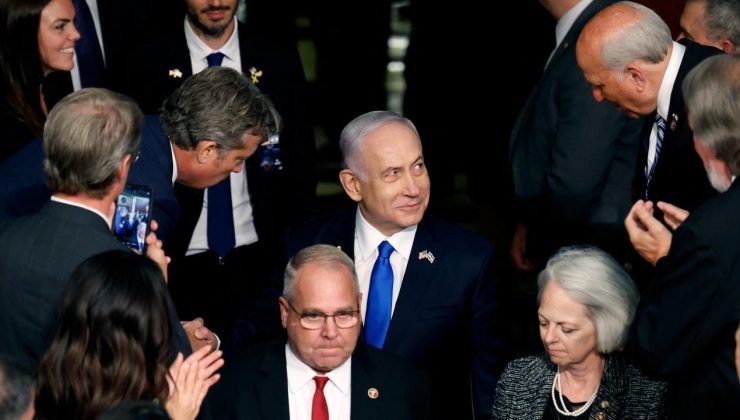 ABD Kongresi’nin önde gelen isimlerinden Sanders ve Pelosi, Netanyahu’ya karşı sert tepki gösterdi