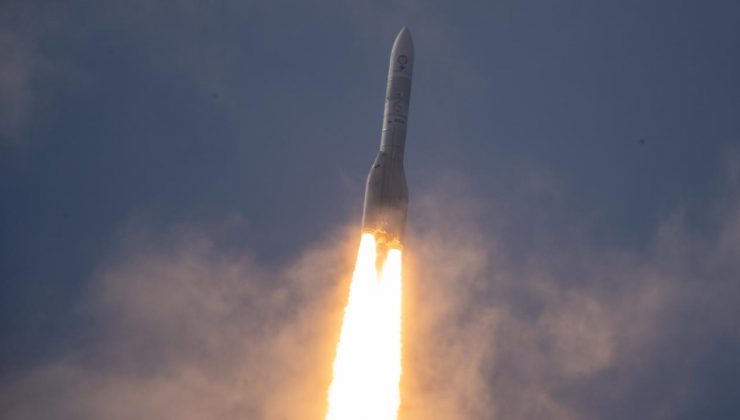 Avrupa Uzay Ajansı’nın Ariane 6 Roketi Dünya’ya Uzaya Gönderildi