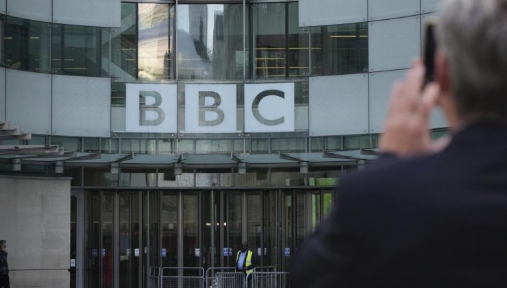 BBC başlığı revize etti: Skandal manşeti yeniden düzenlemek zorunda kaldı