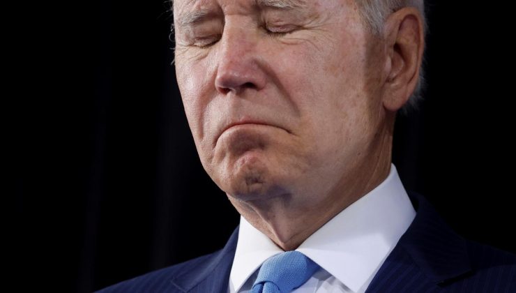 Biden’in Çekilme Kararı: Anket Sonuçları ve Artan Baskılar