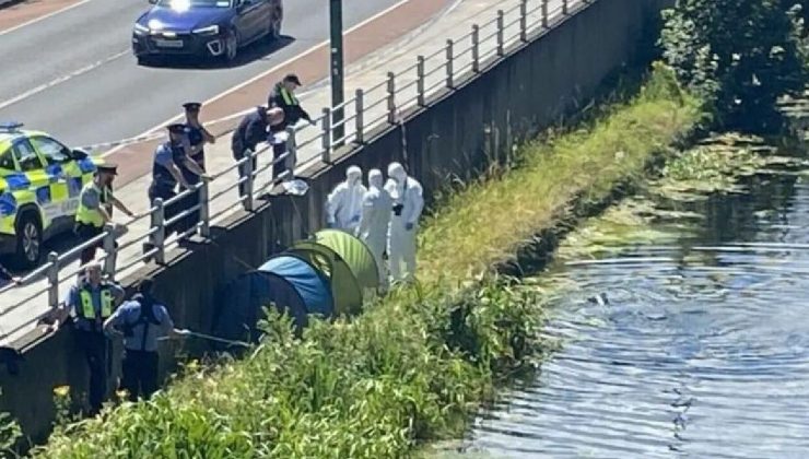 Dublin’deki nehirde bulunan iki ceset olayı ortaya çıktı