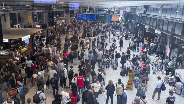 Fransa’da Olimpiyat Açılışı Öncesi Tren Hatlarının Arızalanması Yolcuları Mahsur Bıraktı