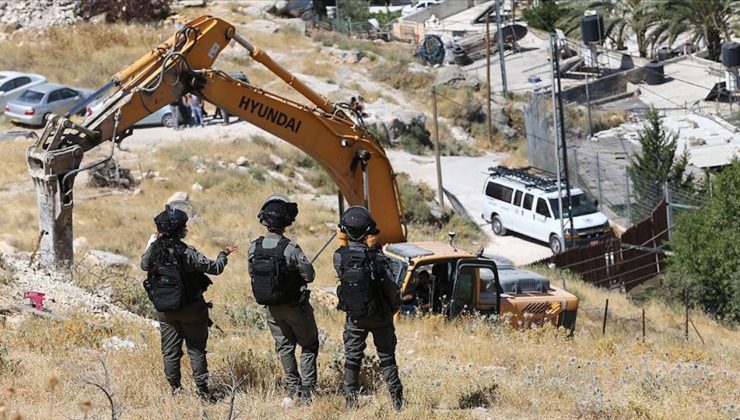 İsrail Ordusu, Batı Şeria’da Filistinlilere Ait İki Evi Yıktı