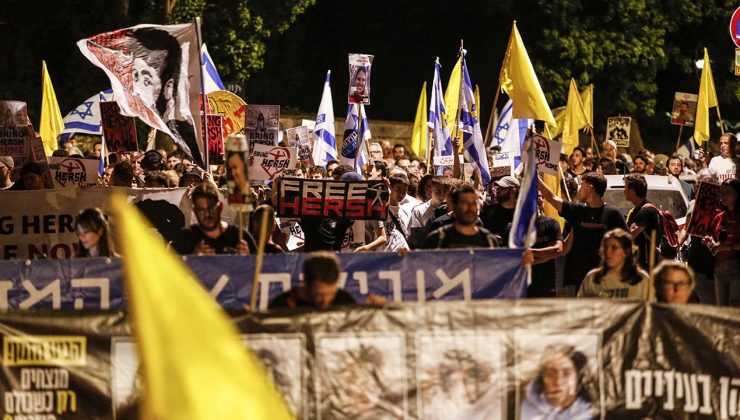 İsrail’de halk hükümet karşıtı protesto gösterilerine başladı