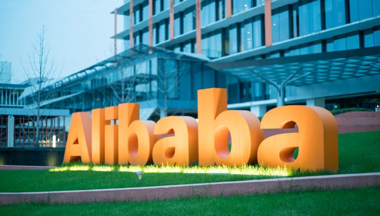 Alibaba’nın listelenmesi Hong Kong’un ihtiyaç duyduğu desteği sağlıyor.