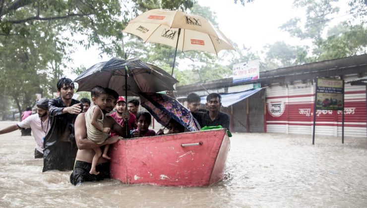 Bangladeş’teki sel felaketinde hayatını kaybedenlerin sayısı 52’ye ulaştı