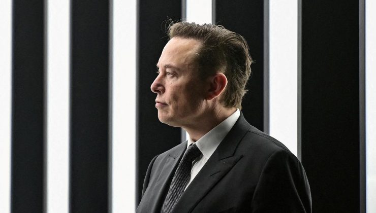 Elon Musk, Neuralink beyin çipleriyle milyonlarca insana bağlantı kurmayı hedefliyor