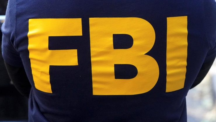 FBI, ABD seçim kampanyası danışmanlarının e-postalarının hacklendiği iddialarını araştırıyor