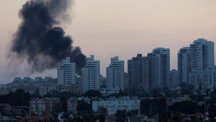 Hamas, İsrail’e saldırdı ve çatışmalar tırmanıyor