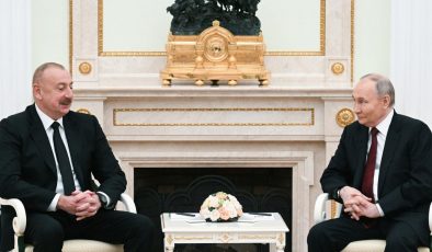 Rusya ve Azerbaycan liderleri Putin ve Aliyev, Bakü’de buluştu