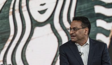 Starbucks CEO’su Narasimhan istifa etti: Şirketin geleceği ne olacak?